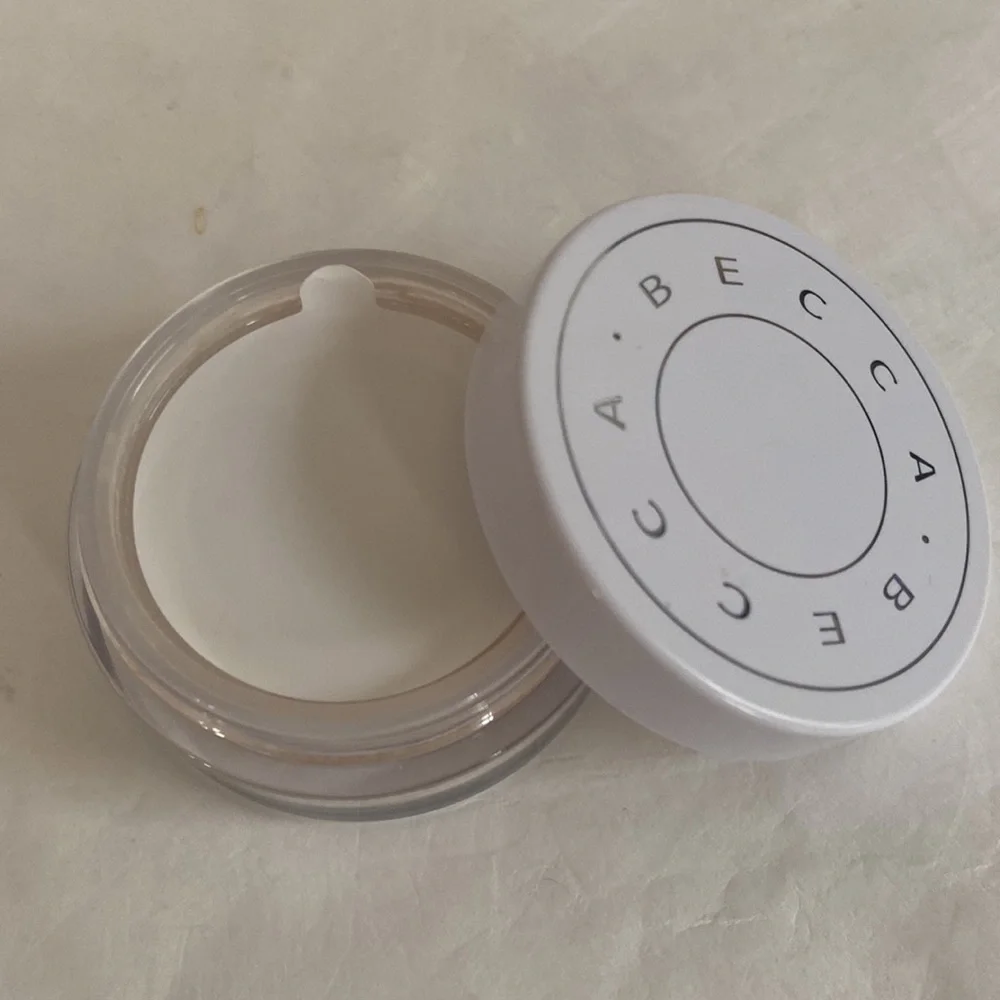 BECCA Cosmetics Hydra-Mist Powder Mini Travel Size 0.05oz